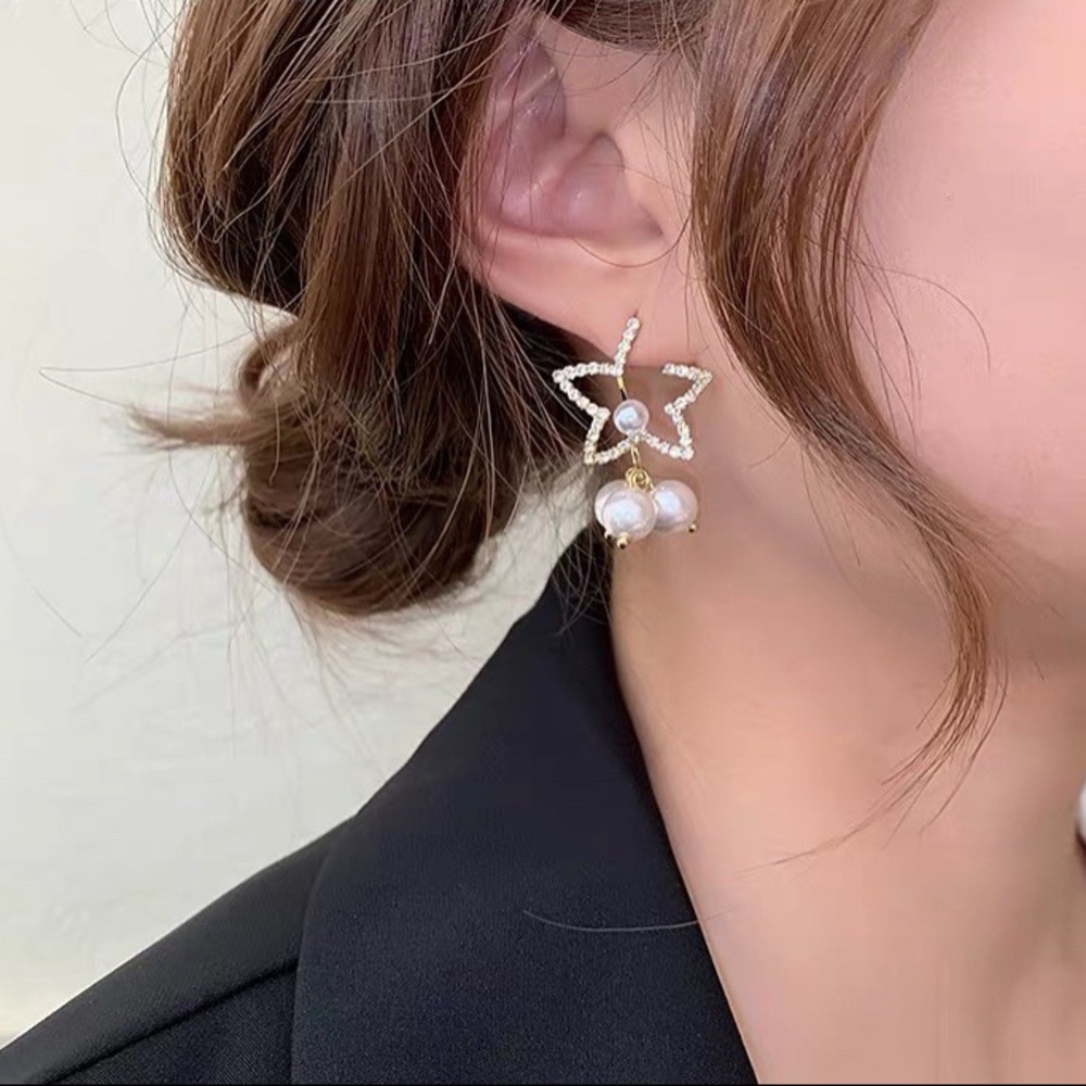 Two Stars and pearl drop Earrings for Christmas